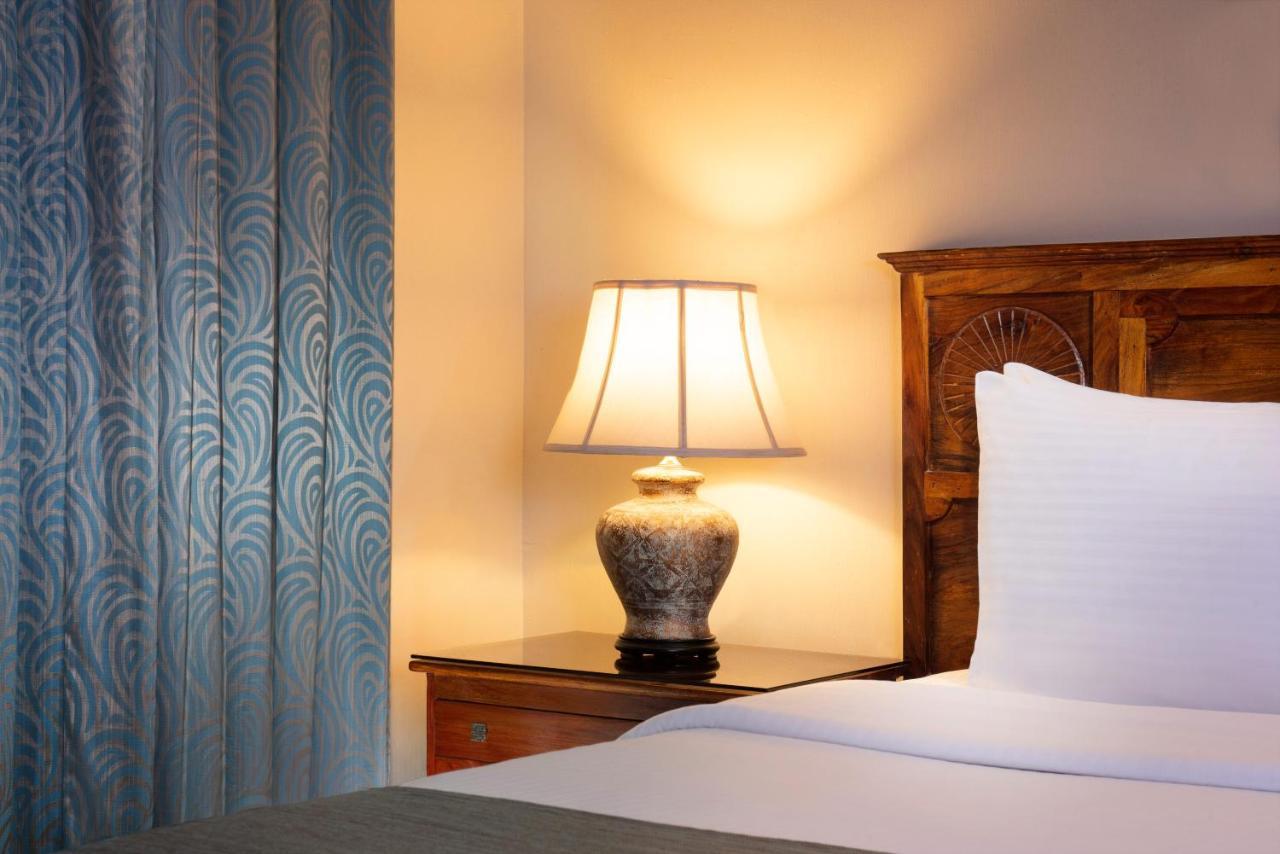 Al Hamra Village 4* Рас-эль-Хайма